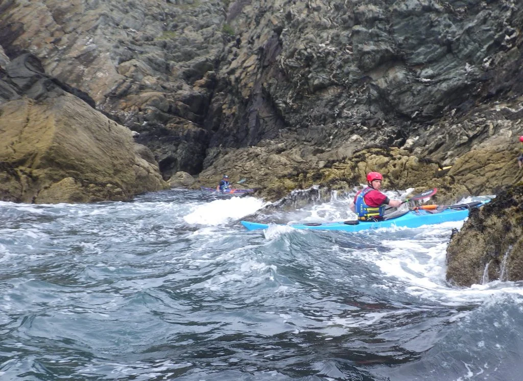 Sea Kayak VHF where do you carry it? www.discovrykayaking.co.uk