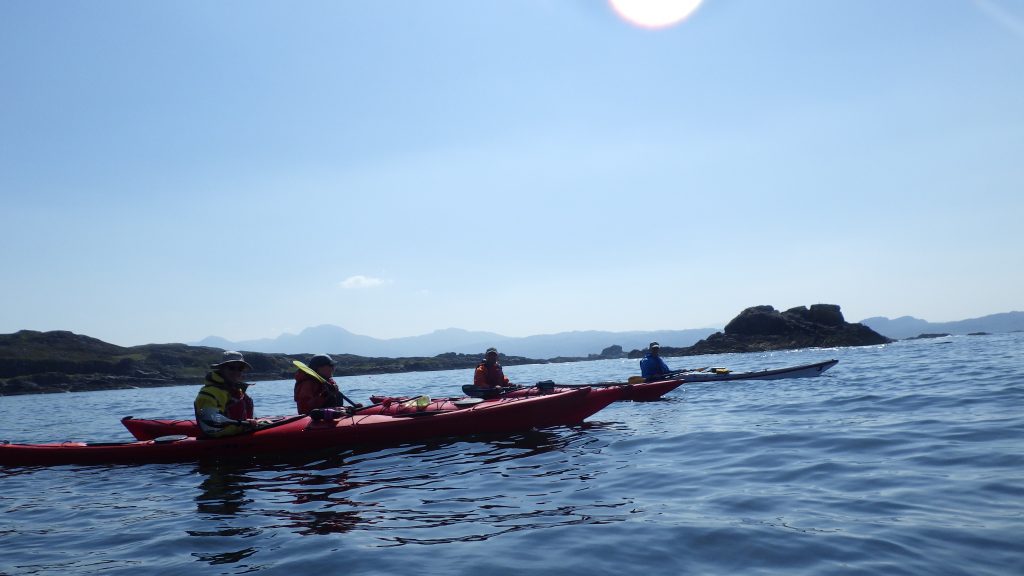 Sea kayaking the sound of Arisaig with discovery kayaking.co.uk